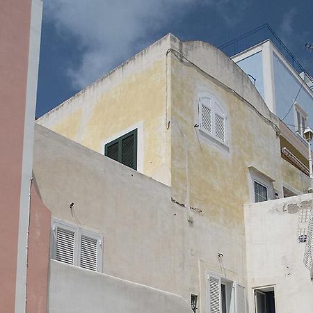 Apartamento Bilocale Sant'Antonio Ponza Habitación foto